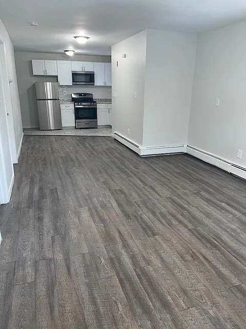 2 bed, $1,700 — Photo 1