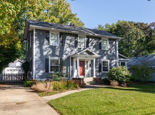 329 Illinois Ave, Batavia, IL 60510