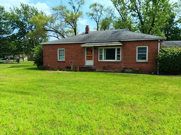 103 Chapel Ln, Oakwood, OH 45873