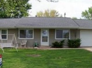 5021 W Lauder Ct, Peoria, IL 61607