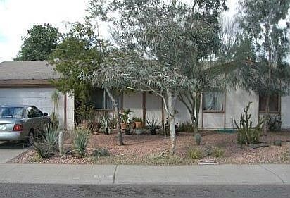 1st image of 3716 E Greenway Ln