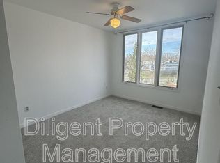 805 Morphet Ave UNIT 1, Peterborough, ON K9J2X7