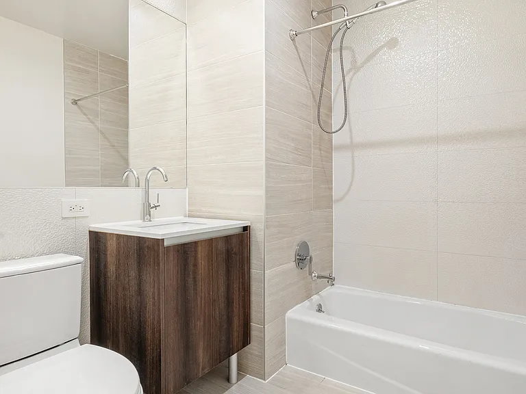 15 Park Row #4K — Photo 12