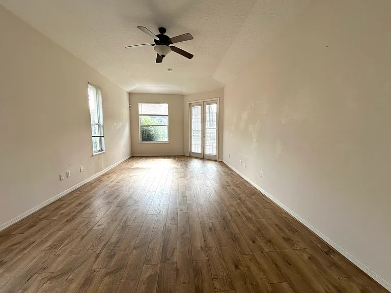 8837 Oak Landings Ct — Photo 6