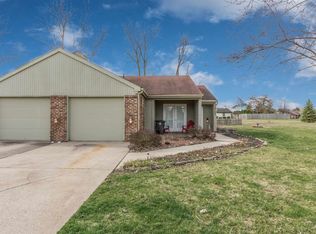 10605 Wood Flower Ct, Fort Wayne, IN