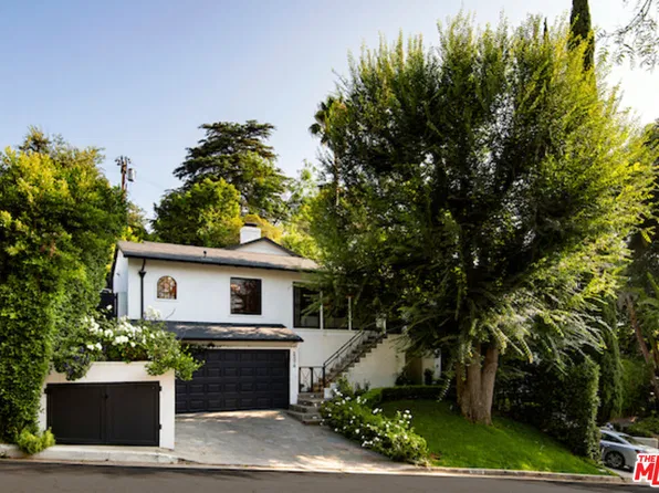 15078 Valley Vista Blvd, Sherman Oaks, CA 91403