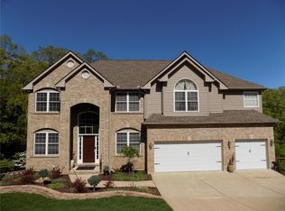 1523 Cleo Ct, High Ridge, MO 63049