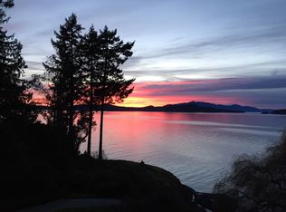 8429 Redrooffs Rd, Sunshine Coast, BC V7Z 1E6