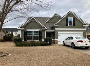 114 Saddle Horse Ln, Hiram, GA 30141