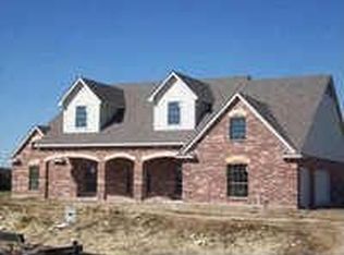 8010 Stone Ridge Dr, Justin, TX 76247