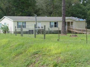 2651 Farley Burnsed Rd, Saint George, GA 31562