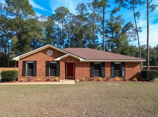 1513 Longleaf Dr, Bainbridge, GA 39819