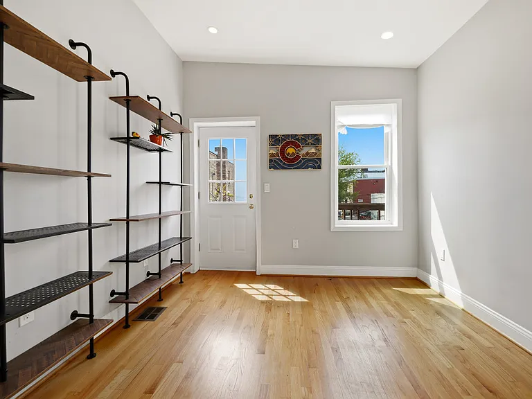 632 Q St NW — Photo 20