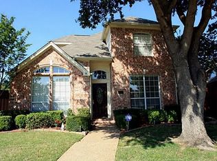 305 Moss Hill Rd, Irving, TX 75063