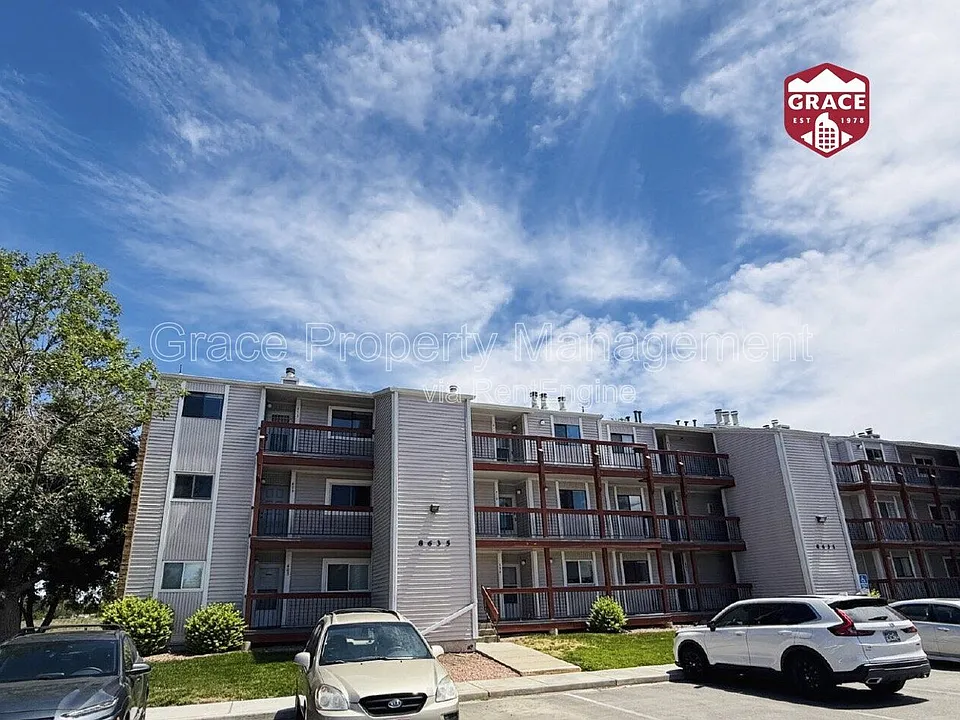 8635 Clay St #416