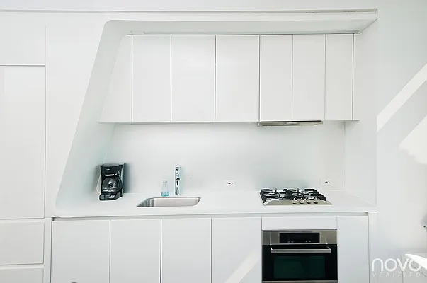 Rented by NOVO | media 35