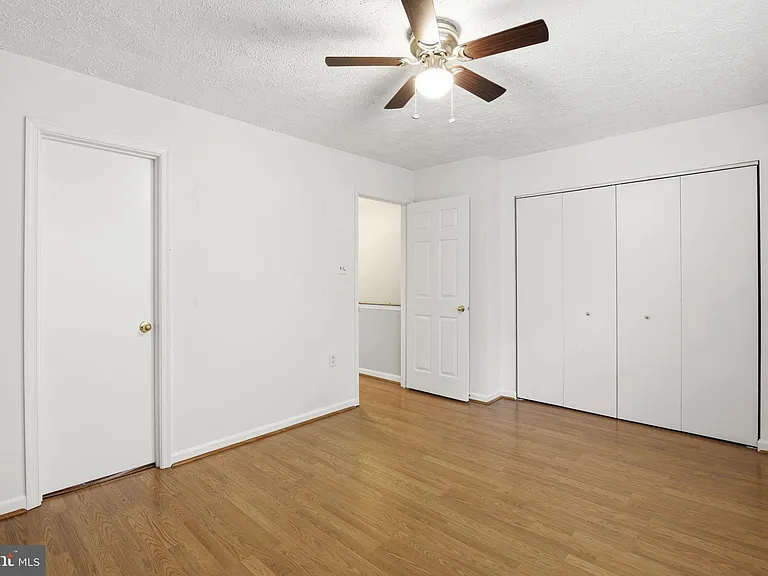 4330 Gilmer Ct — Photo 17
