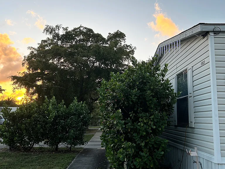 3023 SW 50th St — Photo 30
