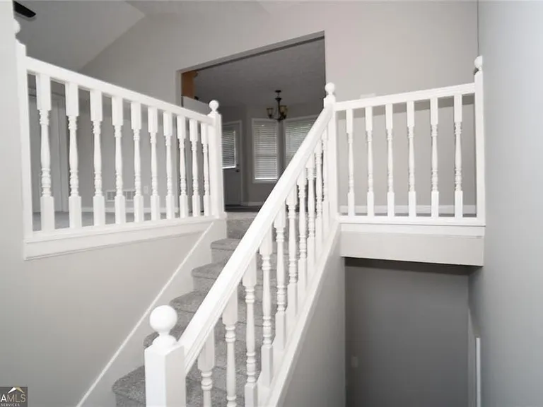 52 Fieldstone Ct — Photo 20