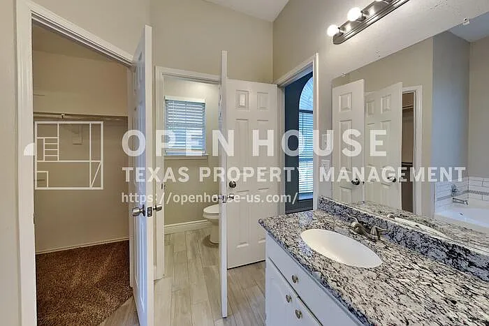 121 Princeton Cir — Photo 10