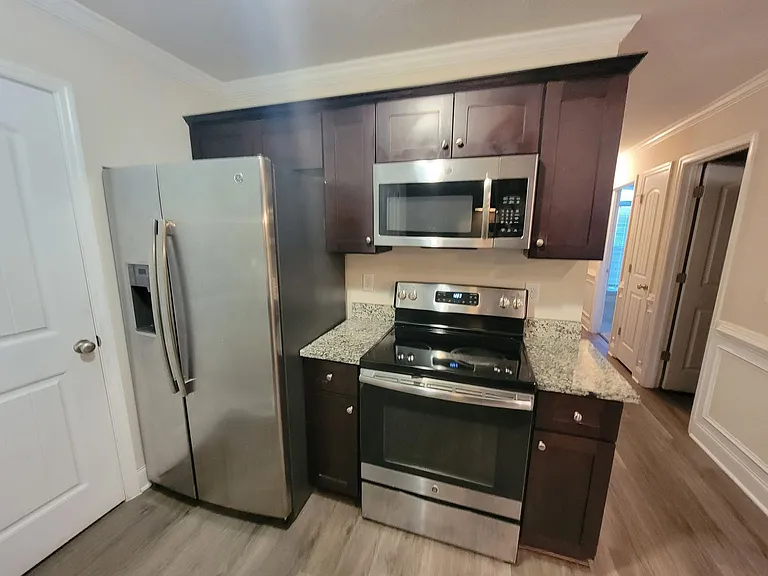 640 Vista Dr — Photo 7