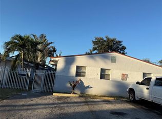 720 SW 7th St APT 1, Dania, FL 33004