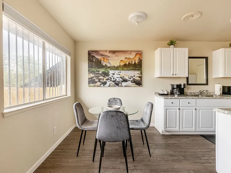 1329 E San Ramon Ave — Photo 77