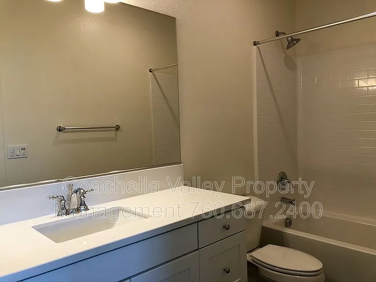 84401 Passagio Lago Way — Photo 22