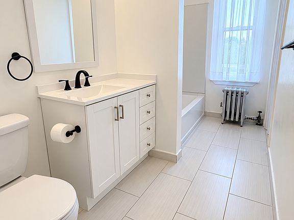 3rd image of 2 Chapin St #3