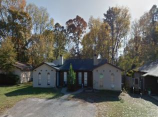 122 Queens Ct #122, Longview, TX 75604