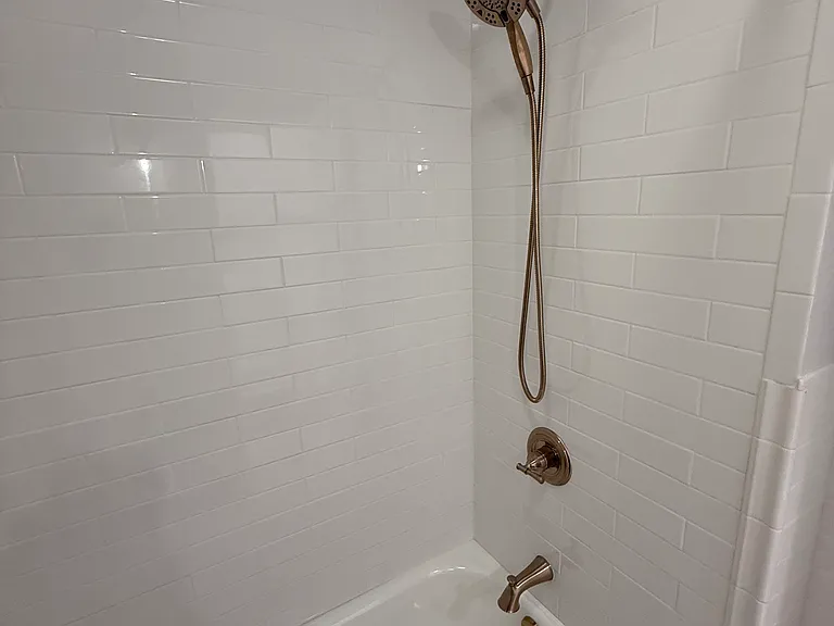 518 Asbury Ave #2 — Photo 9