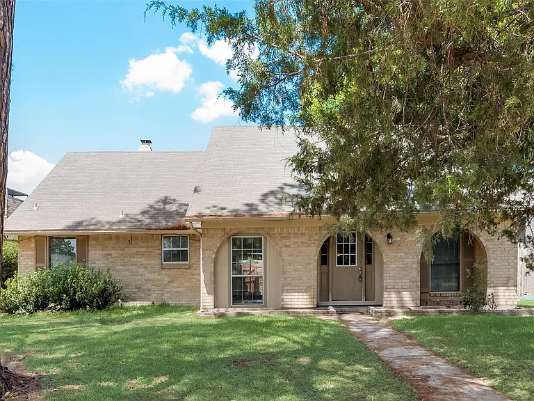 5209 Daytona Dr — Photo 18