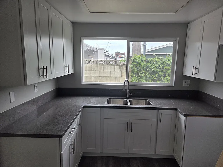 1314 Ukiah St — Photo 3