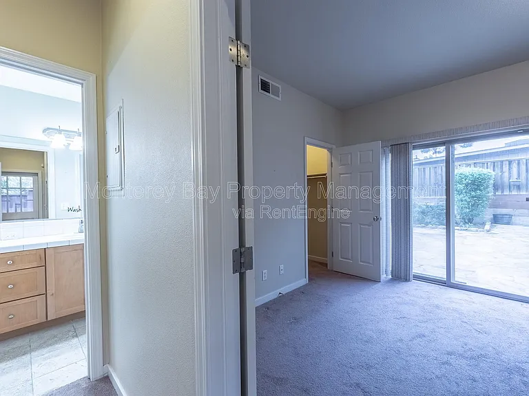 594 Lopez Ave — Photo 3