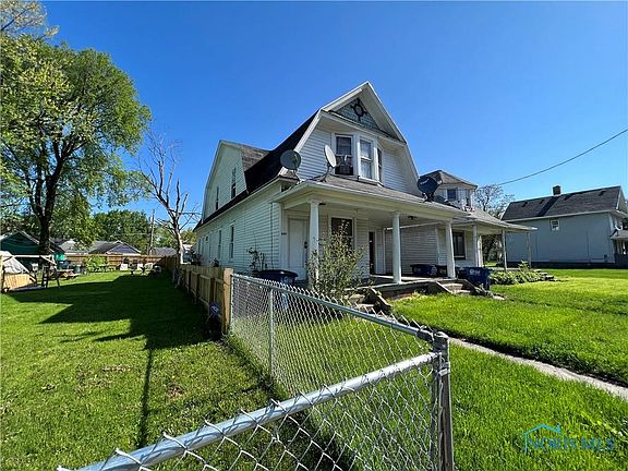 2nd image of 964 & 966 Western Ave