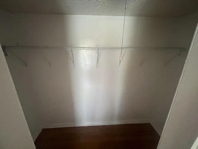 247 Produce Dr — Photo 7
