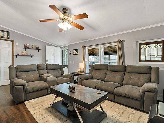 5th image of 2886 Possum Trot Rd