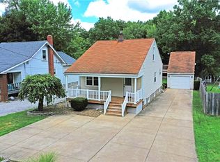 1120 Tibbetts Wick Rd, Girard, OH 44420