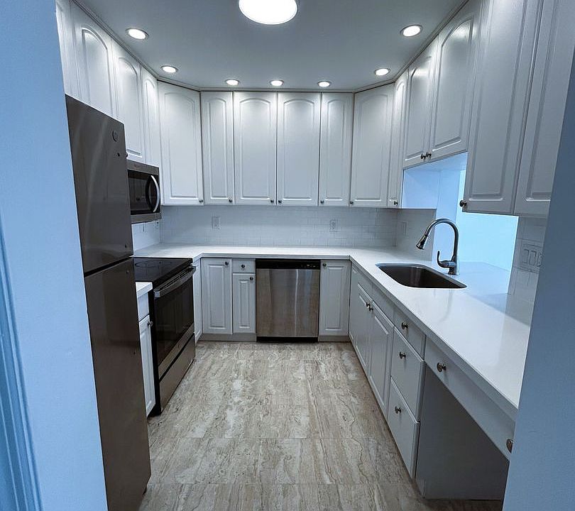 1st image of 619 Orton Ave APT 302