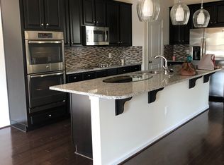 8901 Garrett Way, Manassas, VA 20112