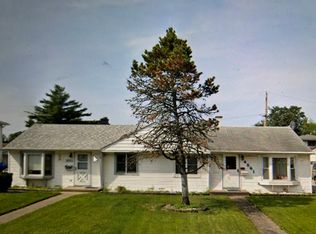 4561 W 89th St, Hometown, IL 60456