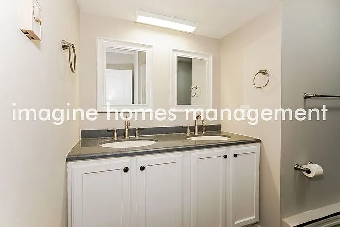 17648 Drake Rd — Photo 11