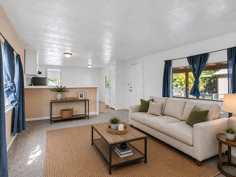 1st image of 6954 S Flamingo Way