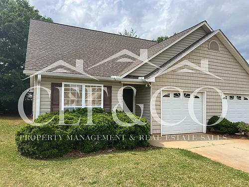 527 Victoria Manor Dr Photo 1