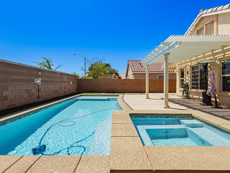 6704 Arctic Breeze St — Photo 29