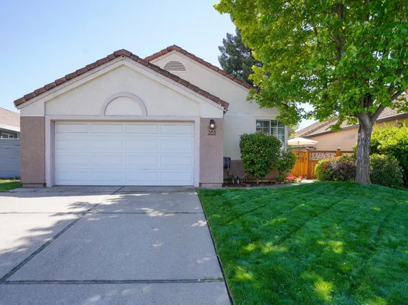 283 Union St, Roseville, CA 95678