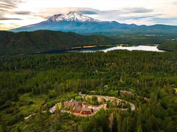 4620 W A Barr Rd, Mount Shasta, CA 96067