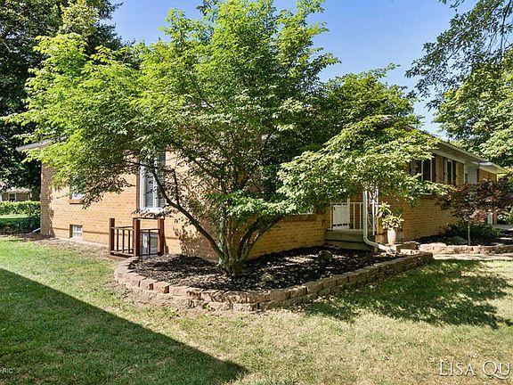 3rd image of 670 Russwood St NE