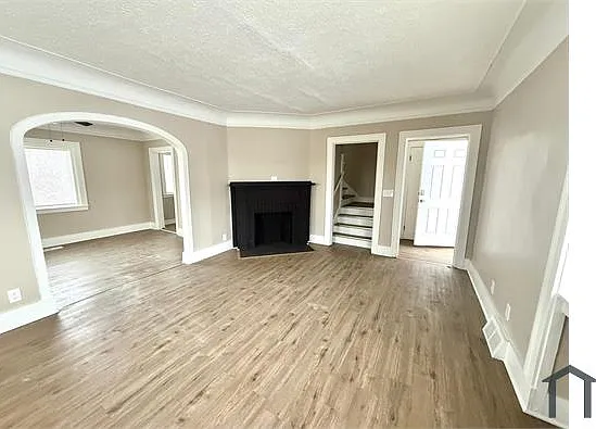 9355 Ward St — Photo 2