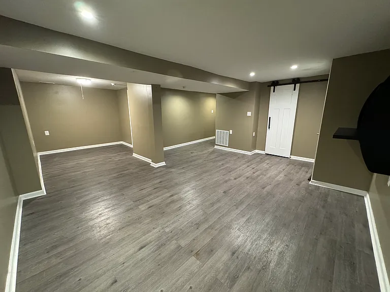 648 Eastern Ave #1 — Photo 33